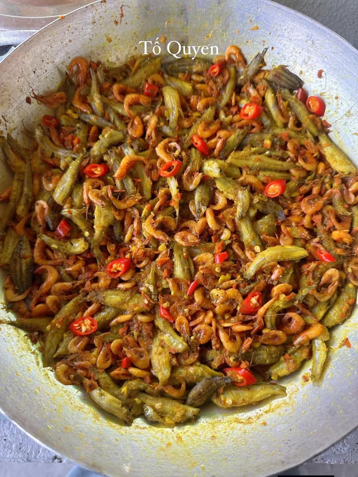 Đất thổ cư 249m² 3 mặt tiền đường Bàu Ếch - Giá 23.2 tỷ - Cơ hội đầu tư hiếm có!