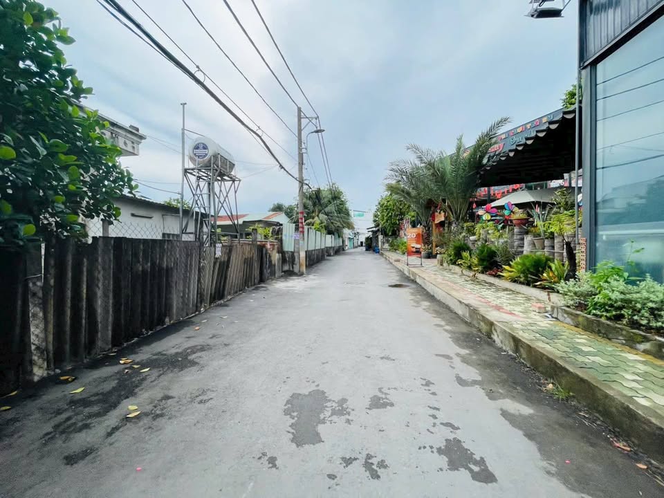 Đất nền Thủ Đức 103.8m² giá 6.6 tỷ - Sổ hồng riêng, thương lượng!