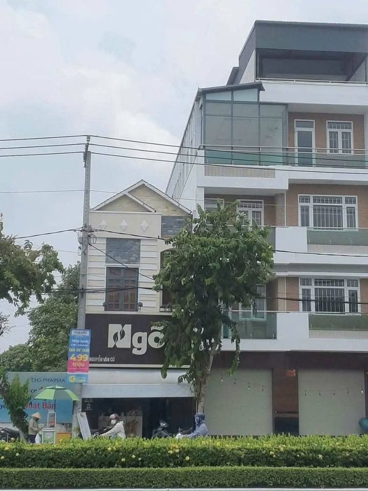Nhà mặt tiền đường Nguyễn Văn Cừ, Cần Thơ 101m² giá 15 tỷ - Chính chủ thương lượng