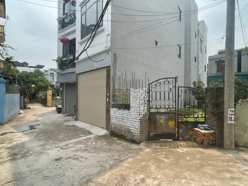 Đất Bát Khối Long Biên 140,4m² giá 12 tỷ - Chính chủ bán nhanh!