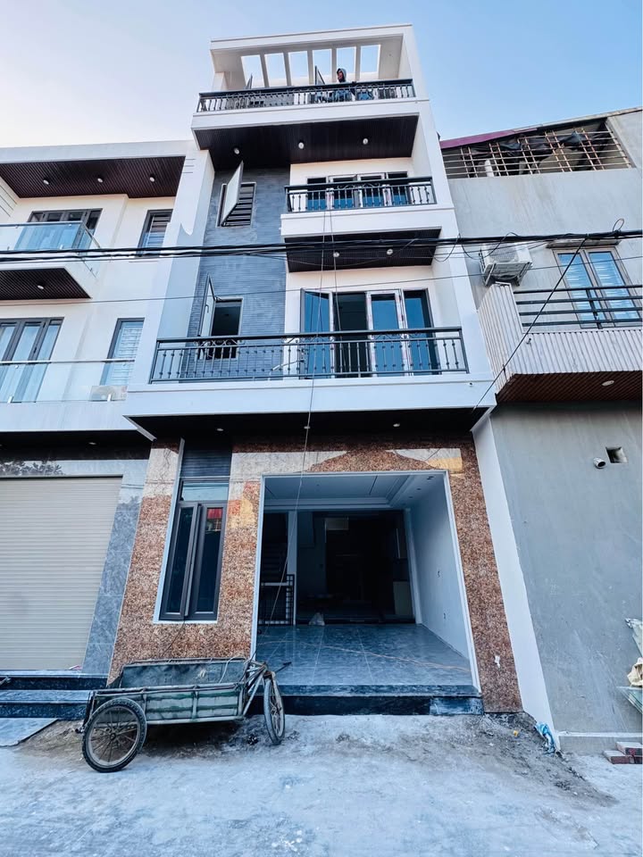 Nhà 4 Tầng 4 Phòng Ngủ Tại Vân Tra, An Đồng, Hải Phòng - Sẵn Sàng Vào Ở!