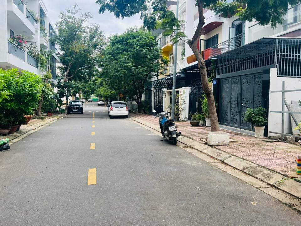 Lô đất khu đô thị Hà Quang 2, Nha Trang 80m² giá 6.3 tỷ - Đầu tư sinh lời ngay!