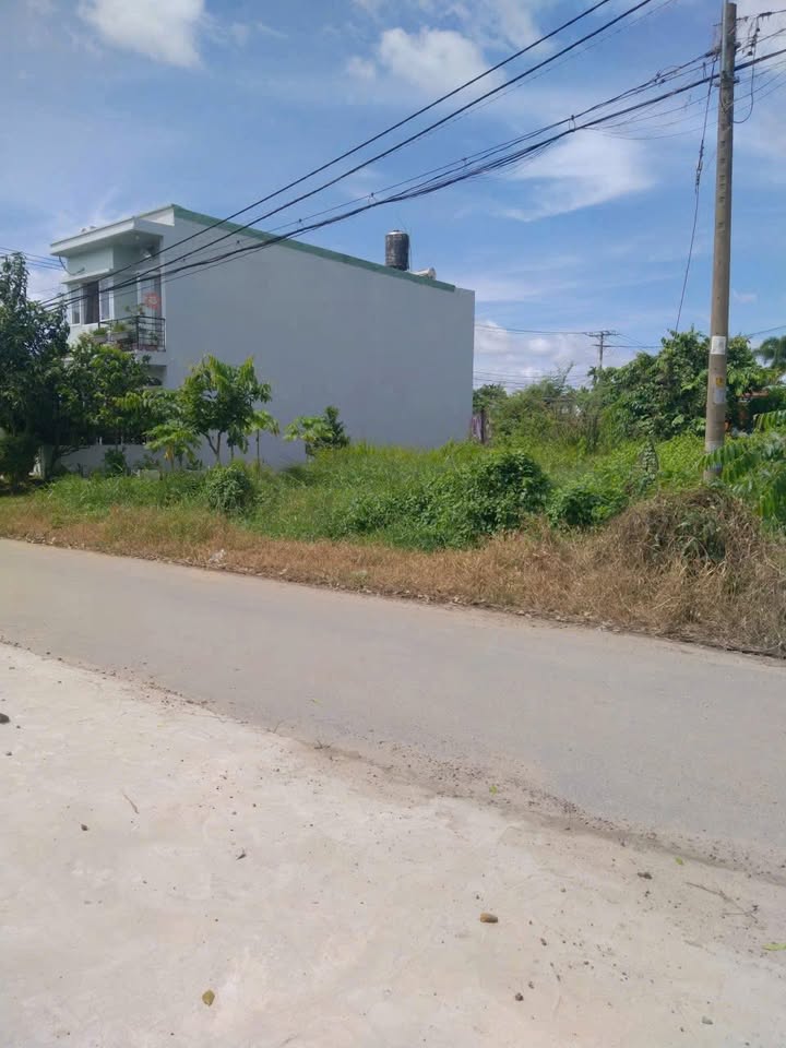 Đất nền Tân Phú Trung, Củ Chi 173m² giá 2 tỷ - Đường Giồng Cát, xây dựng tự do!