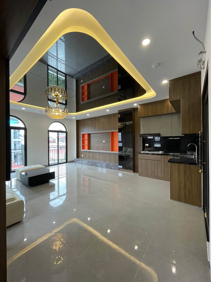 Nhà phố Cổ Nhuế 50m² giá 17 tỷ - Lô góc kinh doanh đỉnh cao!