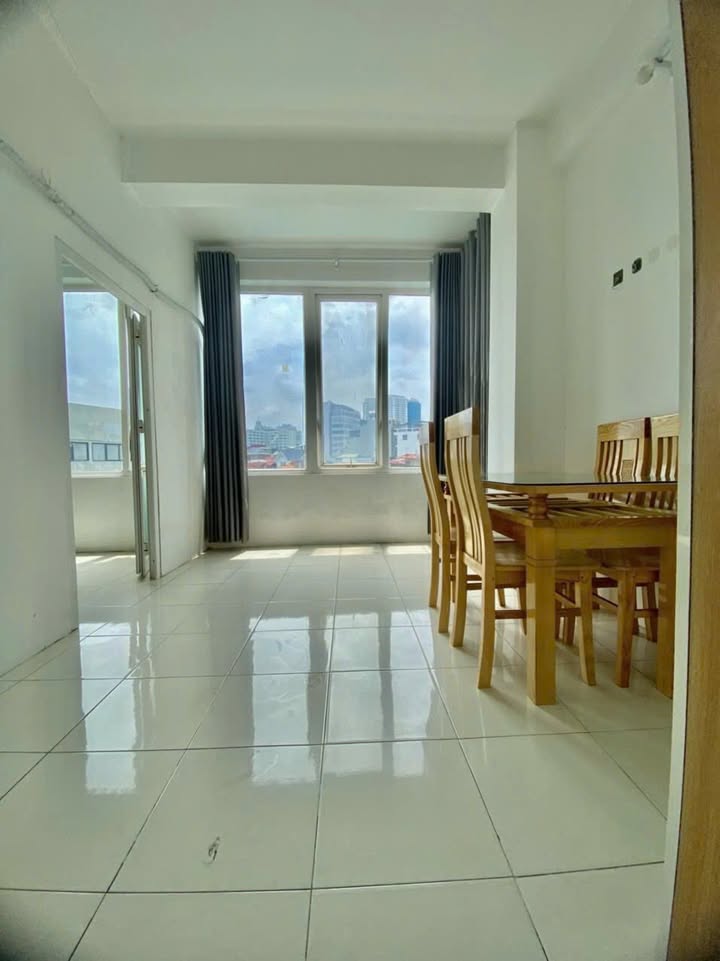 Căn hộ cho thuê tại số 28 ngõ 157 Chùa Láng 2PN giá 7.5 triệu - Không chung chủ, tiện nghi đầy đủ!