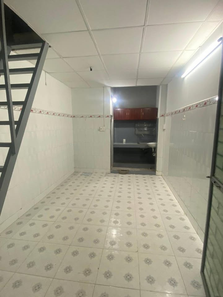 Nhà cho thuê 1 trệt 1 lầu Tân Hoà Đông Quận 6 - Giá chỉ 3.3 triệu/tháng!