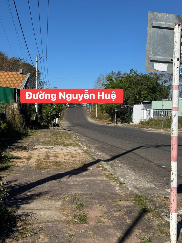 Đất nền Ngọc Hồi 180m² giá 1 tỷ - Vị trí đẹp, cơ hội đầu tư hấp dẫn!