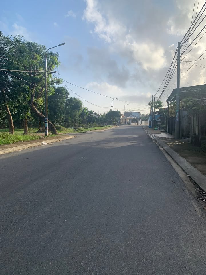 Đất nền xã Duy Trinh, huyện Duy Xuyên, 203m² giá 1.1 tỷ - Đường nhựa 9m5 thông thoáng!