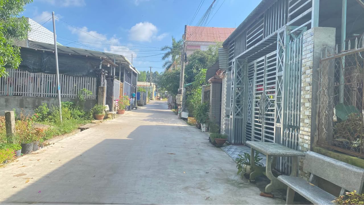 Đất nền mặt tiền đường nhựa Giang Điền 91.5m² giá chỉ 900 triệu - Cơ hội đầu tư tuyệt vời!