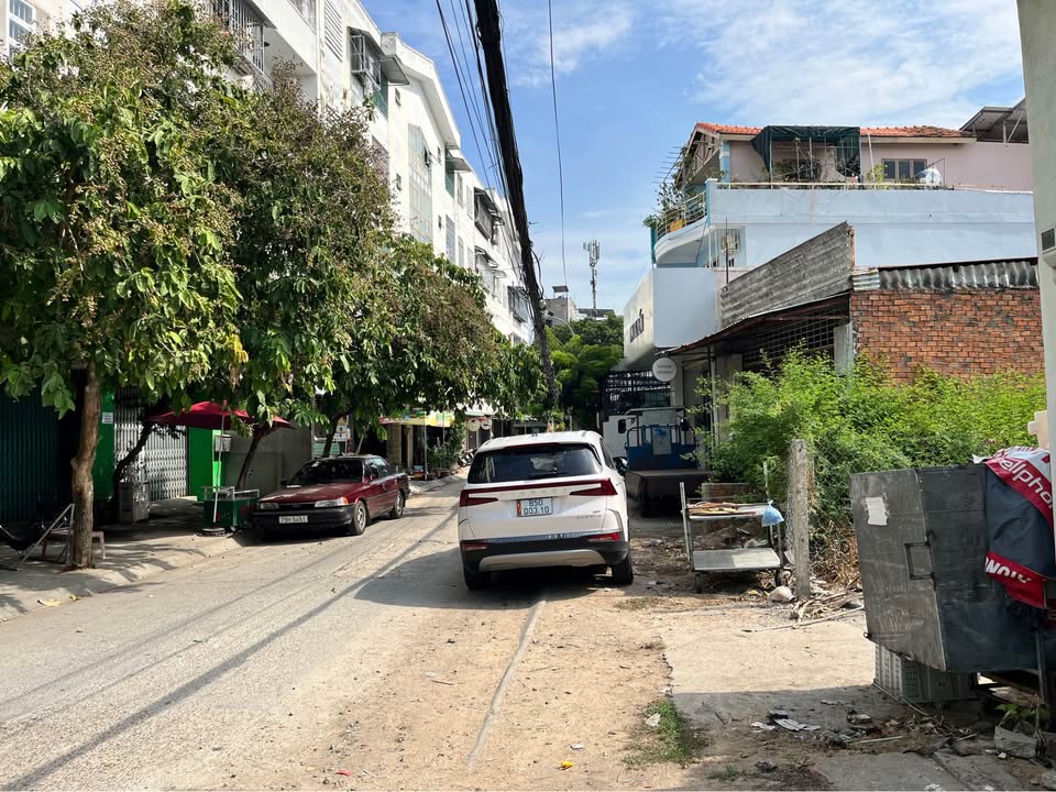 Lô Đất Thổ Cư Phan Rang 109m² giá 2.6 tỷ - Đối diện chung cư C4!