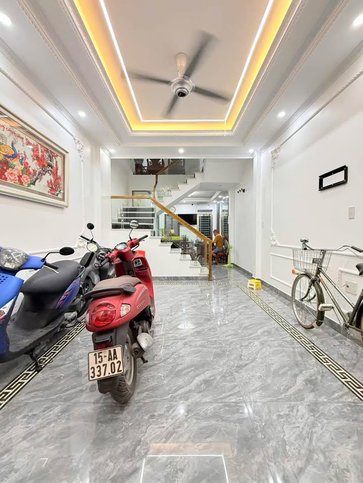 Nhà riêng tại Chợ Hàng, Lê Chân - 45m², giá 5.45 tỷ - Vị trí vàng, kinh doanh thuận lợi!