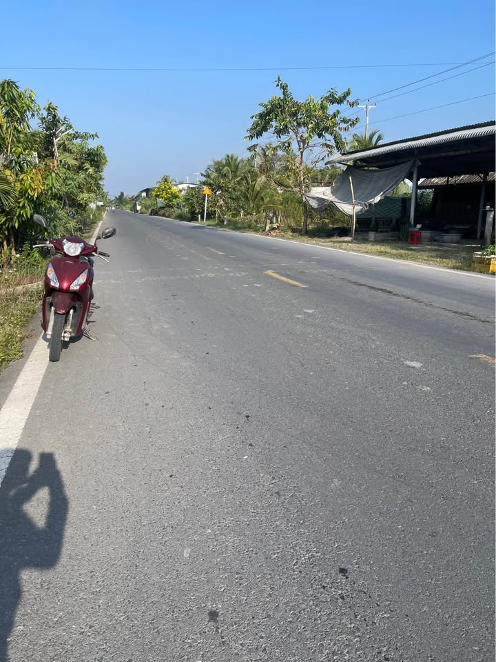 Đất mặt tiền Quốc lộ 60, Thành Thới B, 318m² giá 950 triệu - Cơ hội đầu tư tuyệt vời!