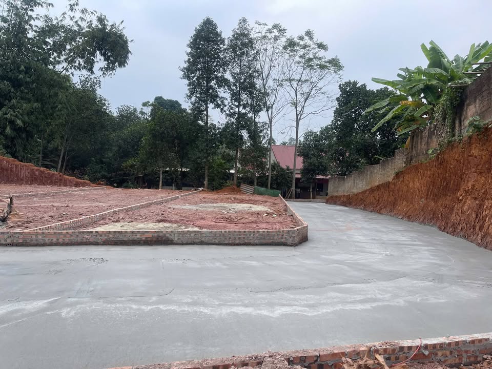 Đất 2 mặt tiền Cẩm Khê 120m² - Cơ hội đầu tư tuyệt vời!