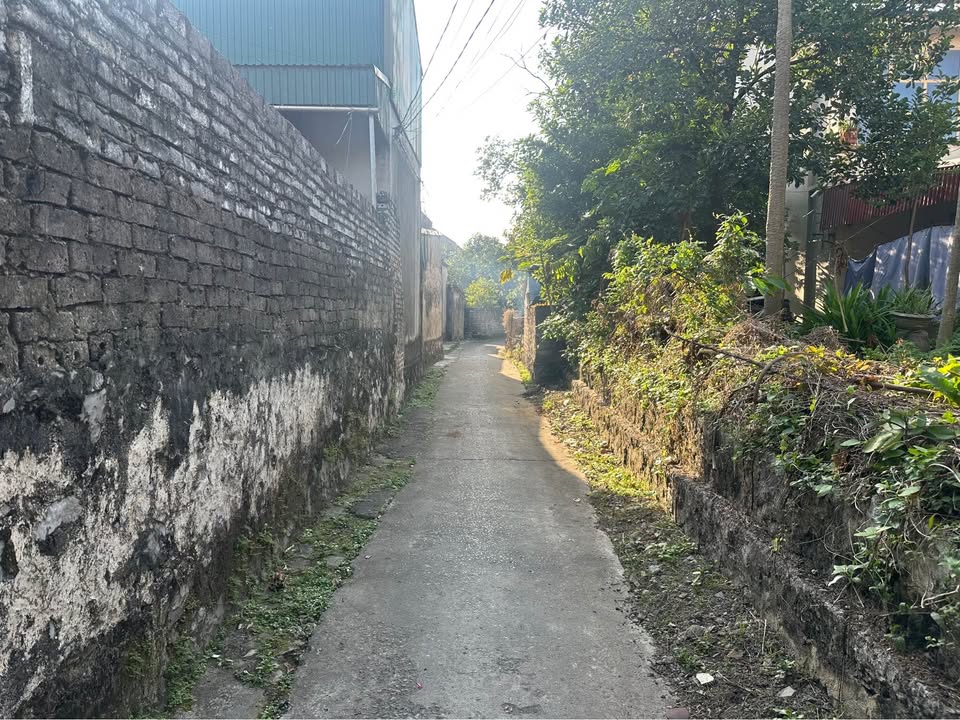 Bán lô đất Ninh Mỹ 70m² giá 2 tỷ - Đất đẹp, gần uỷ ban và sân vận động!