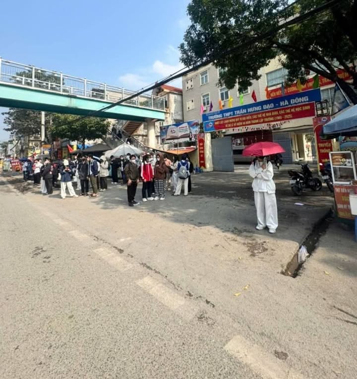 Nhà phố Xốm, Phú Lương 33m² giá 4.95 tỷ - Chính chủ bán gấp!