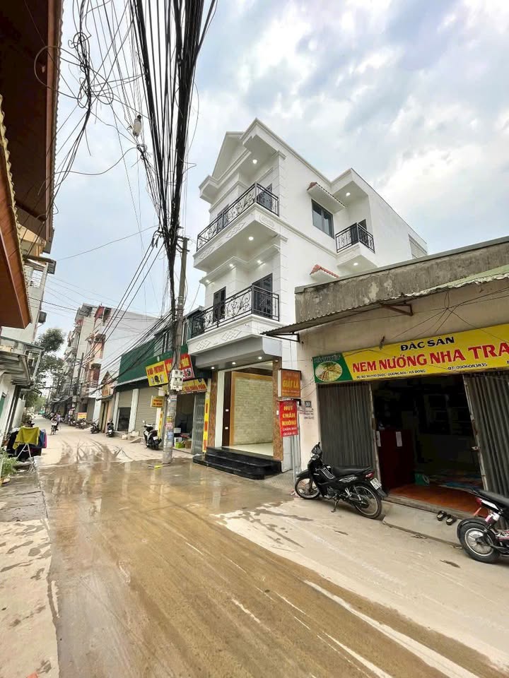 Nhà 3 tầng Dương Nội 61m² giá 13 tỷ - Gần Đại học Kiểm sát Hà Nội!