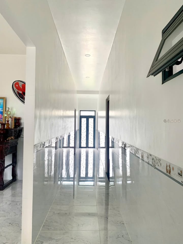 Nhà mặt tiền Mai Thúc Loan Rạch Giá 252m² giá 7 tỷ - Vị trí đắc địa gần quảng trường