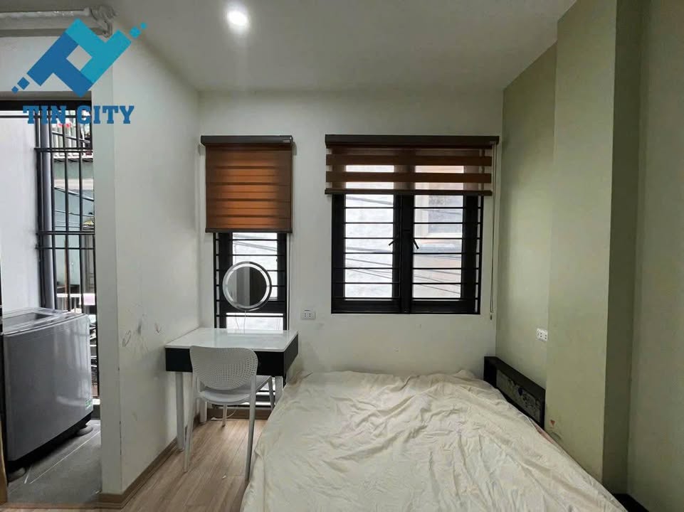 Chính chủ cho thuê Studio Trần Thái Tông Cầu Giấy - Nội thất đầy đủ, giá mềm!