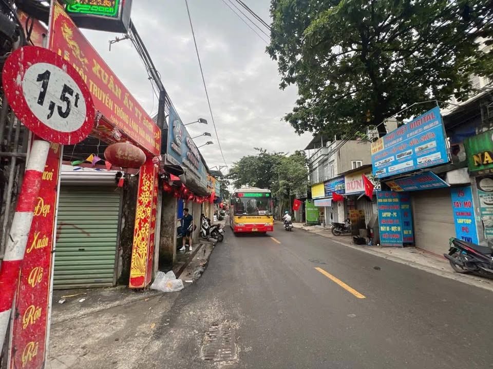 Nhà phố mới xây 32m² Tây Mỗ - 6.5 tỷ - Ô tô đỗ cửa ngay!