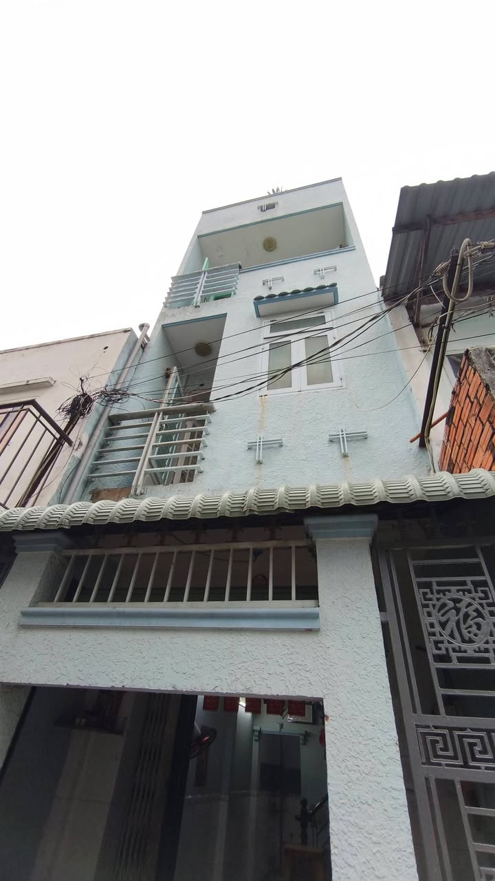 Nhà 4 Tầng Hương Lộ 2, Bình Tân 31m² giá 4.18 tỷ - Gần chợ Ngã Tư Bốn Xã!