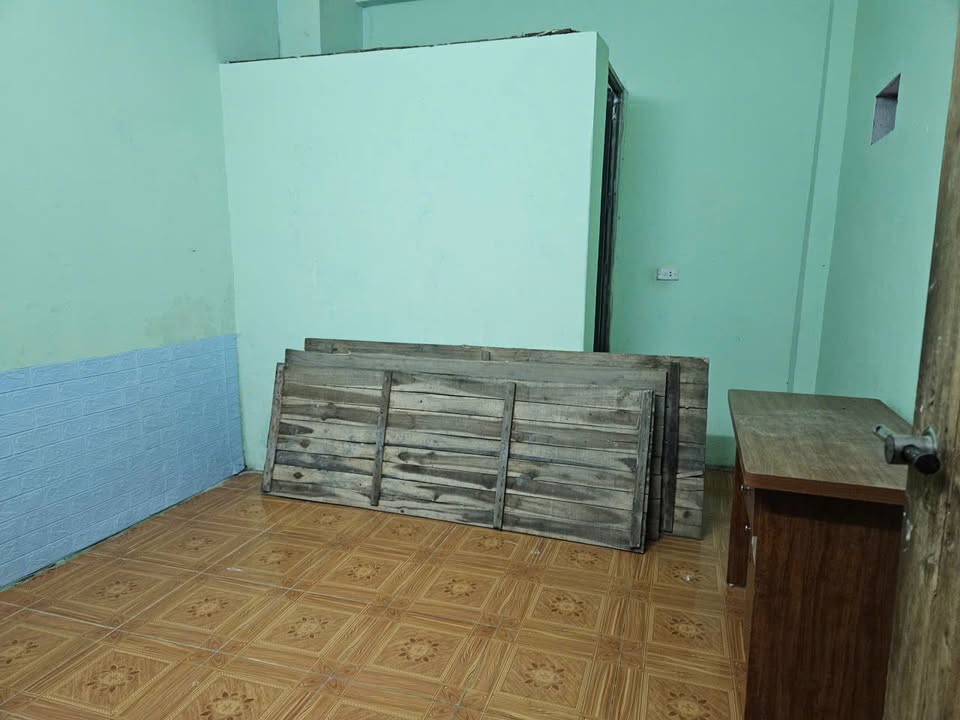 Phòng cho thuê tại ngõ 83 Tân Triều 20m² giá 1.9 triệu - Sẵn sàng vào ở ngay!