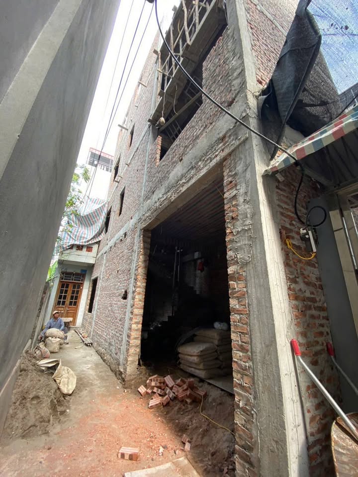 Nhà 5 tầng độc lập tại Phú Lương, Hà Đông 43m² giá 7.1 tỷ - Vị trí đẹp, ô tô đỗ cửa!