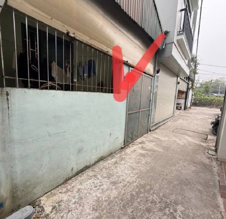 Đất Bát Tràng Gia Lâm 50m² giá 4 tỷ - Kinh doanh tốt, ô tô tránh nhau!