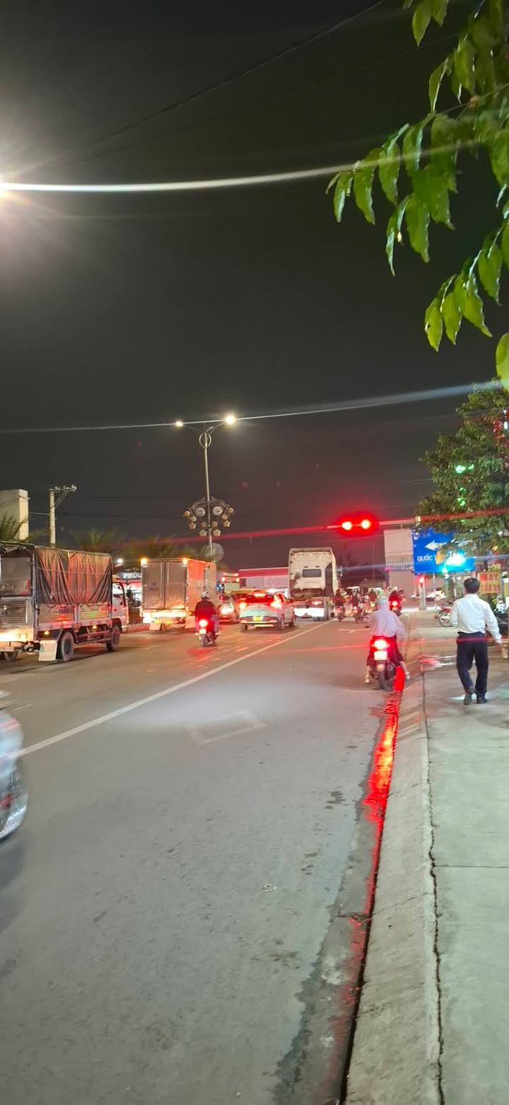 Đất mặt tiền Thống Nhất Dĩ An 167m² giá 18 tỷ - Cơ hội đầu tư tuyệt vời!