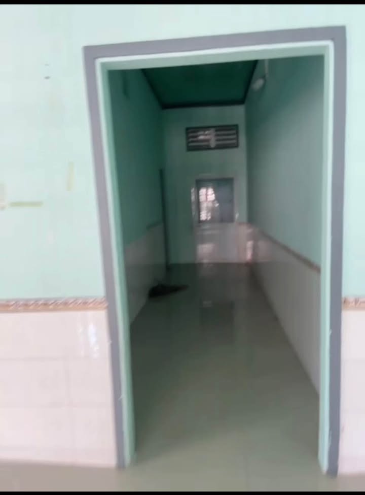 Nhà riêng Hòa Thành 164.5m² giá 1.6 tỷ - Mặt tiền nhựa, gần chợ Long Hoa!