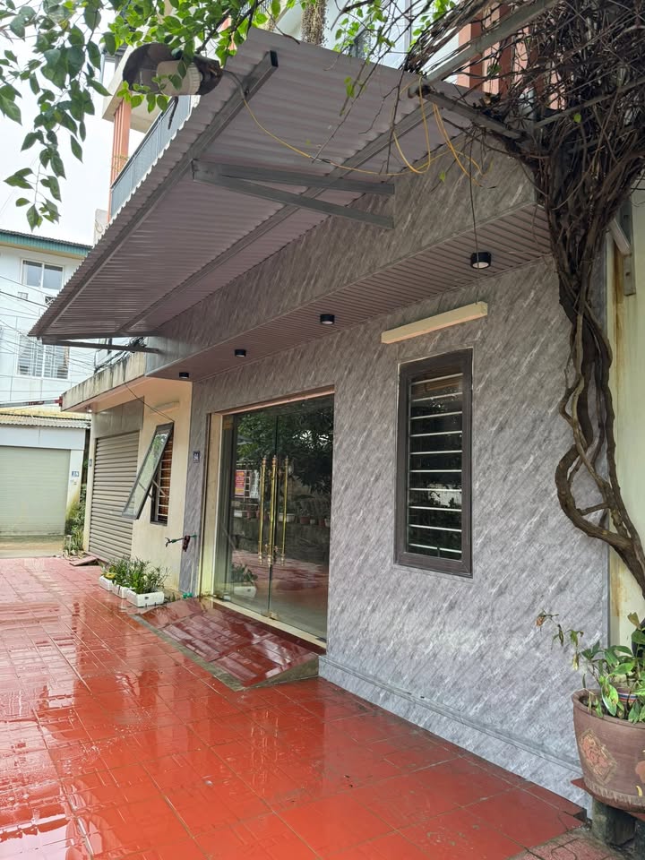 Nhà cho thuê 2 phòng ngủ 3 tầng tại Phan Đình Phùng, Thái Nguyên - Giá thỏa thuận hấp dẫn!