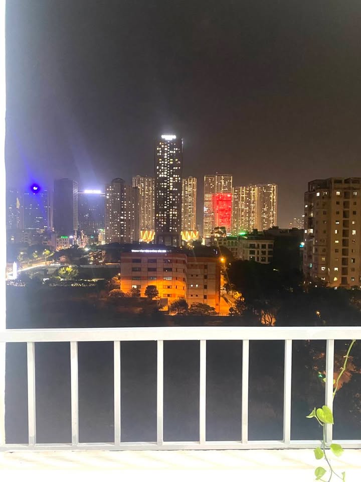 Căn hộ chung cư Nam Trung Yên Cầu Giấy 69m² giá 6 tỷ - Đón Tết ngay!