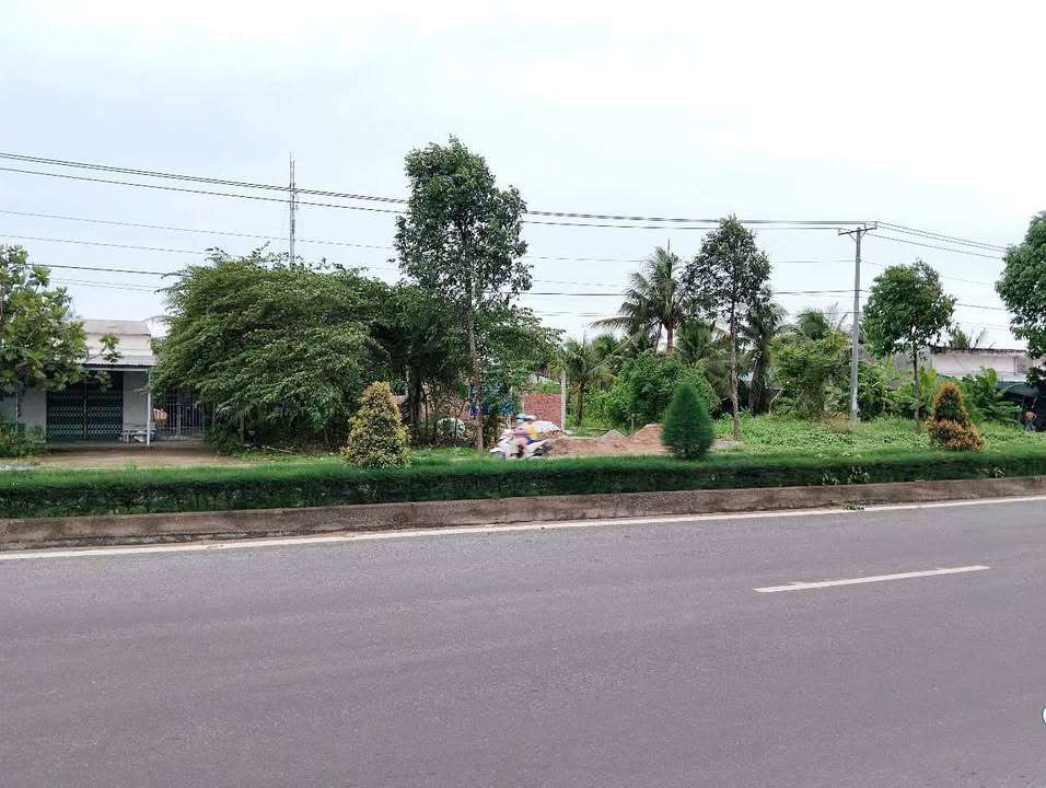 Đất mặt tiền Huỳnh Tấn Phát, Châu Thành, Bến Tre 373m² - Kinh doanh đắc địa!