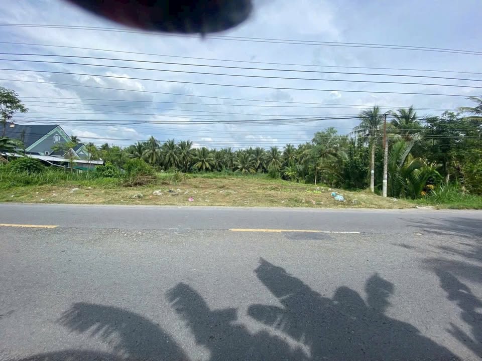 Đất thổ cư 1000m² tại Phường An Hội, Bến Tre - Giá 4.05 tỷ, bớt lộc!