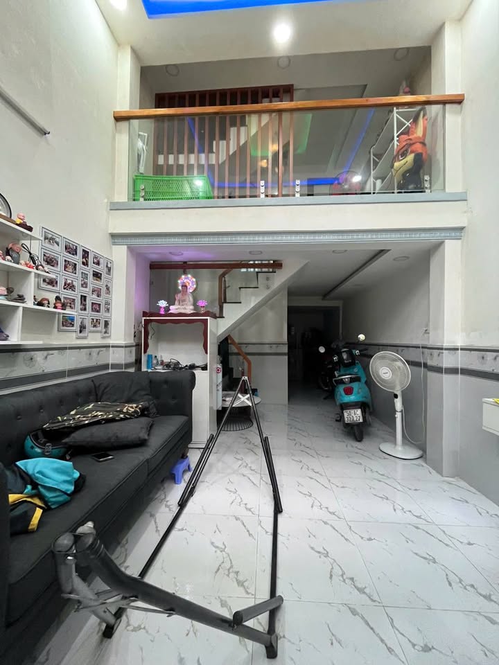 Nhà đẹp mới xây tại Phạm Thế Hiển, P.Bình Đông, Q.8, 40m² - Sẵn sàng vào ở ngay!