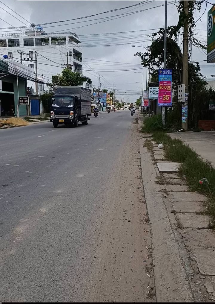 Đất thổ cư 200m² tại Hòa Khánh Đông, Đức Hòa - Giá chỉ 1.6 tỷ - Cơ hội đầu tư hấp dẫn!