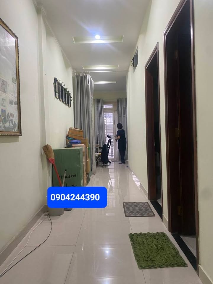 Nhà 2 Tầng Đầu Đường Trần Trọng Cung, Quận 7 - Giá 12.8 Tỷ, Sổ Hồng Chính Chủ!