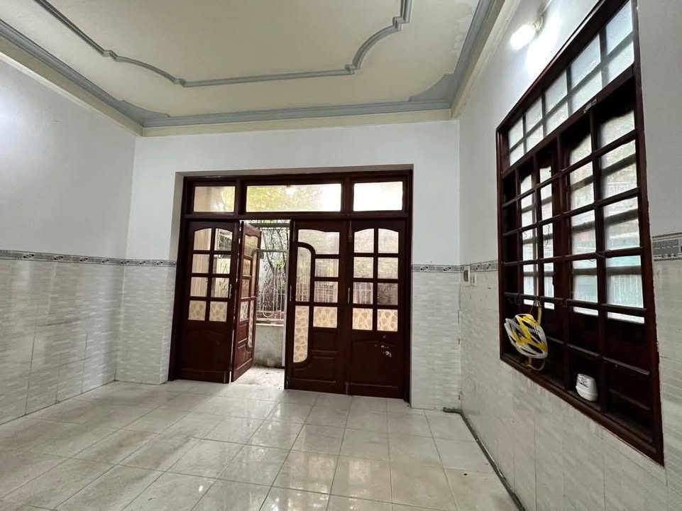 Nhà cho thuê nguyên căn tại phường Lạc Đạo, Phan Thiết 100m² - Giá chỉ 2.5 triệu/tháng!