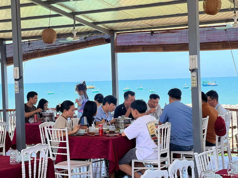 Nhà hàng mặt biển Tiến Thành Phan Thiết 1035m² giá 23.767 tỷ - Cơ hội đầu tư hấp dẫn!