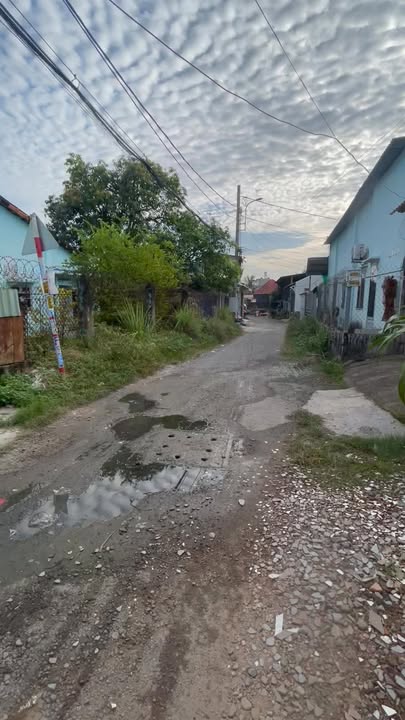 Nhà cấp 4 Tân Thới Nhì, Hóc Môn 144m² giá 3.3 tỷ - Sổ hồng riêng chính chủ!