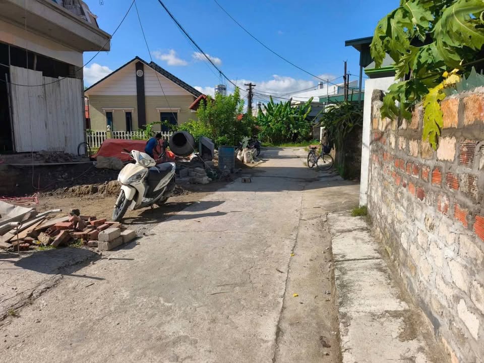 Đất thổ cư Lưu Kiếm 85m² giá chỉ 900 triệu - Sổ đỏ chính chủ!