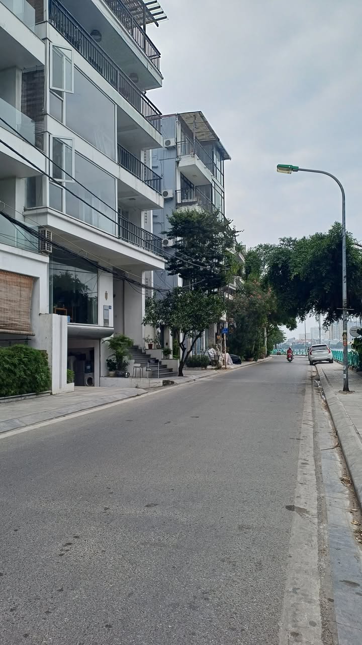 Nhà mặt phố Từ Hoa, Quảng An, Tây Hồ 375m² giá thỏa thuận - Đầu tư khách sạn tuyệt vời!