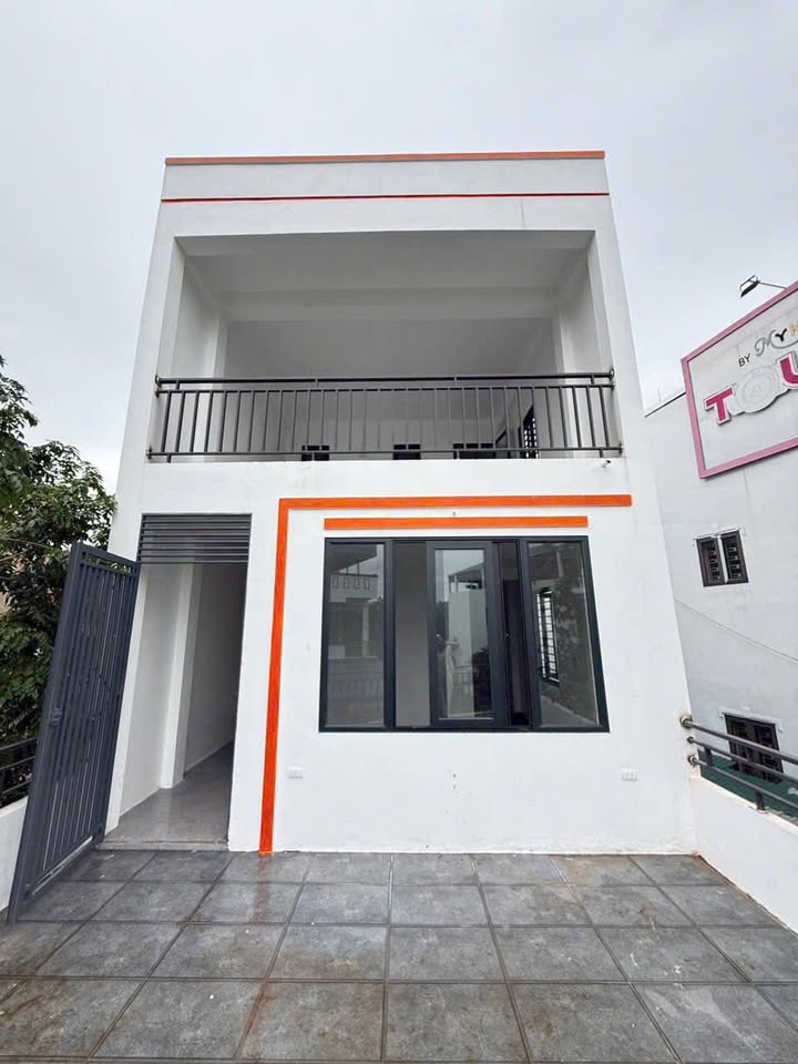 Nhà 3 tầng tại phố Nam Cao, Xuân Hoà 97m² giá 3.2 tỷ - Thiết kế tối ưu, sẵn sàng ở ngay!