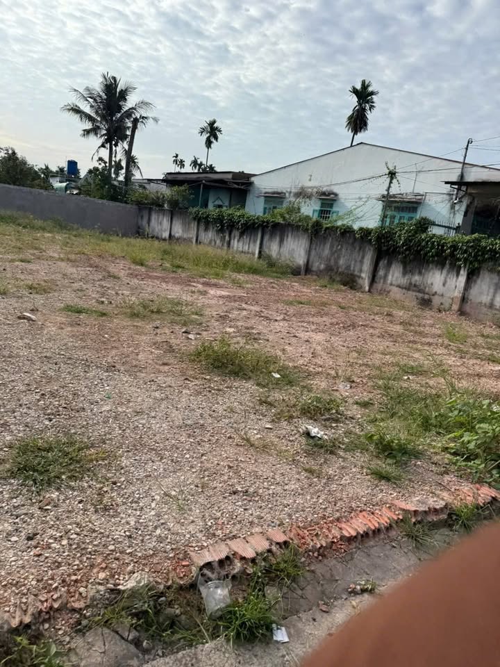 Đất mặt tiền đường Hưng Định 17, Bình Dương 465m² giá 9.3 tỷ - Cơ hội đầu tư sinh lời hấp dẫn!