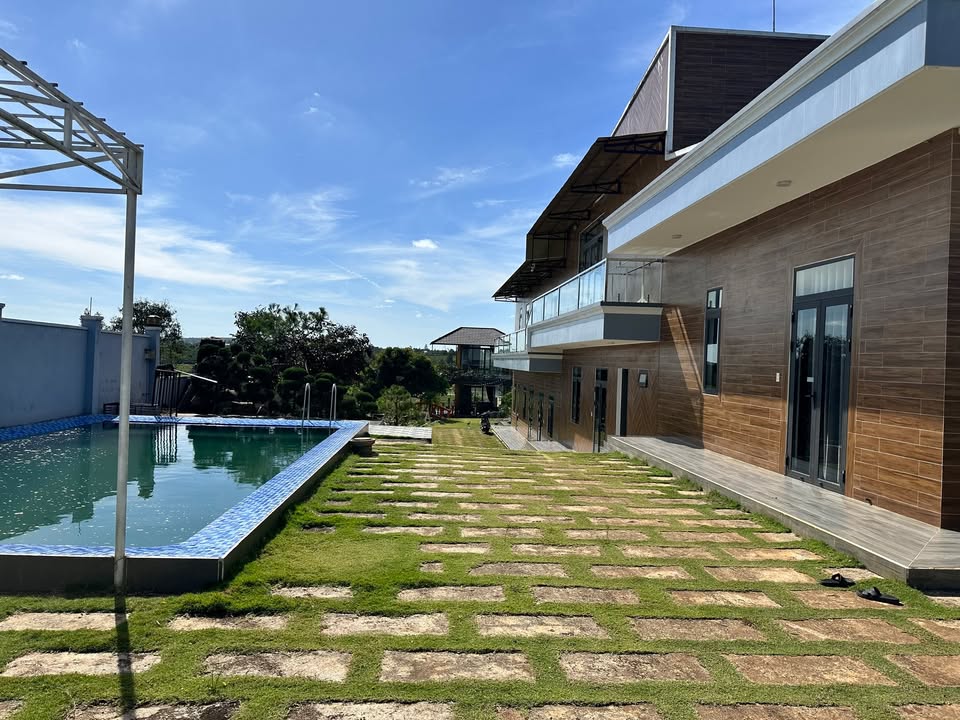 Nhà sân vườn mặt tiền đường Nguyễn Kiệm, Ia Grai, Gia Lai 1512m² giá 8 tỷ - Không gian sống lý tưởng!