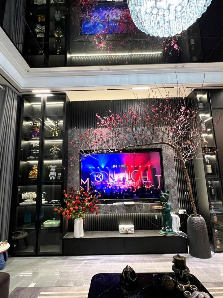 Nhà Kim Giang 39m² giá 14.8 tỷ - Lô góc 3 thoáng, ô tô đỗ cửa!