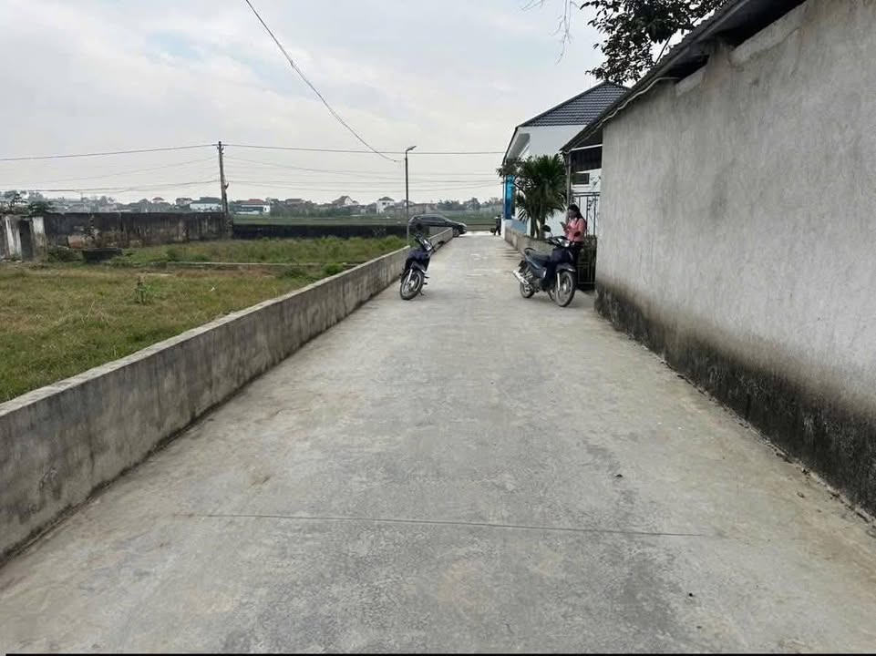 Đất nền thôn 5 Quỳnh Văn 140m² giá 1.1 tỷ - Lô góc 2 mặt tiền, vị trí đắc địa!