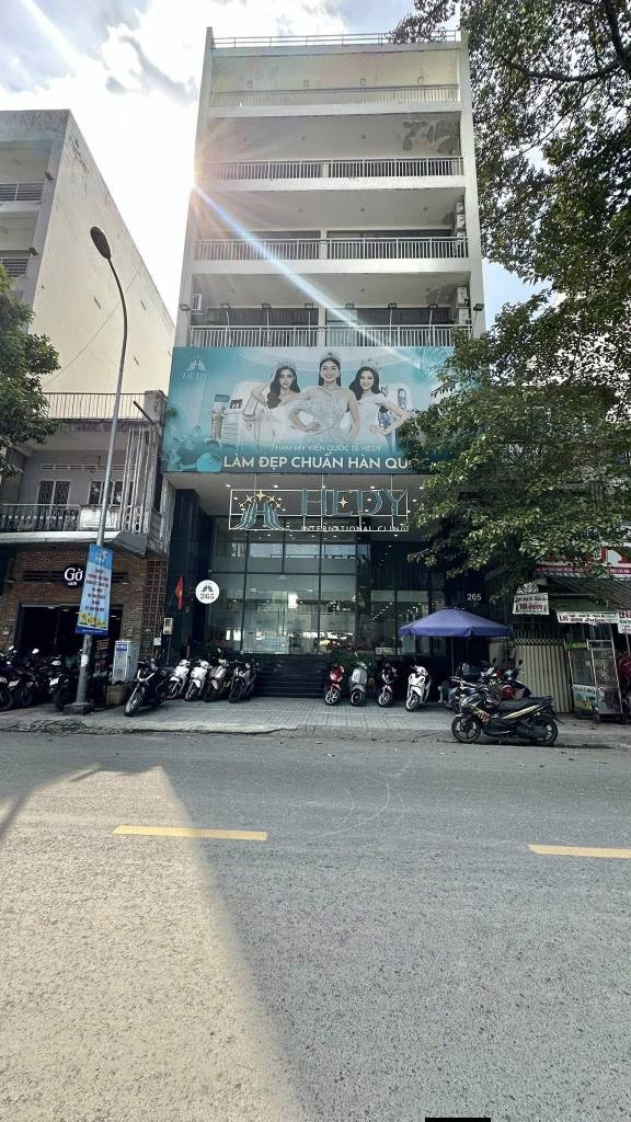 Building mặt tiền đường Trần Bình Trọng, Quận 5, diện tích 200.8m² - Giá chỉ 135 tỷ!