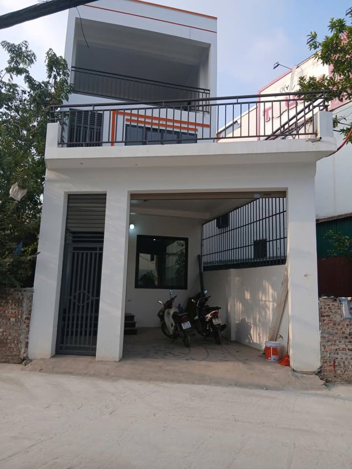 Nhà 2 tầng mới hoàn thiện tại Bảo An, Phúc Yên, Vĩnh Phúc - Giá chỉ 3 tỷ!