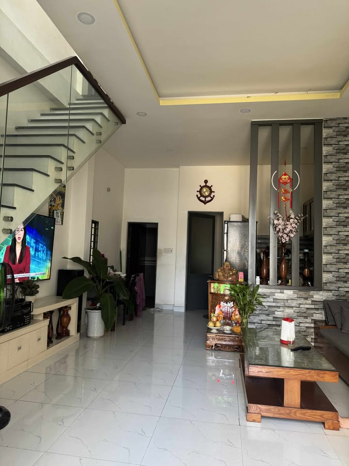 Nhà hẻm 2/4 Vĩnh Phước Nha Trang 96.9m² giá 5.7 tỷ - Chính chủ thương lượng!