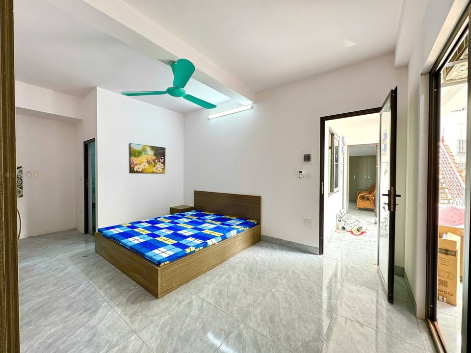 Căn hộ cho thuê tại Ngõ 230 Mễ Trì Thượng 35m² giá 3.75 triệu - Trống ngay!